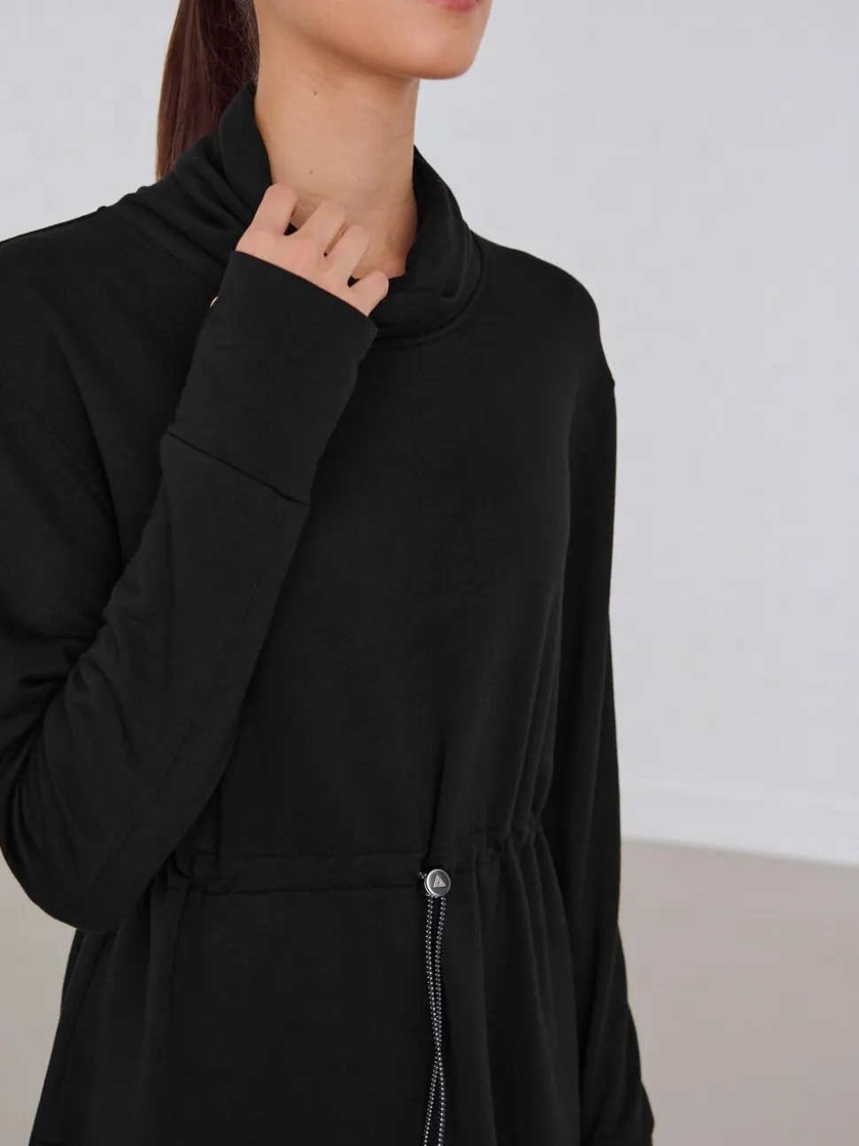 Zwart - Active Cowl Neck Sweat Top