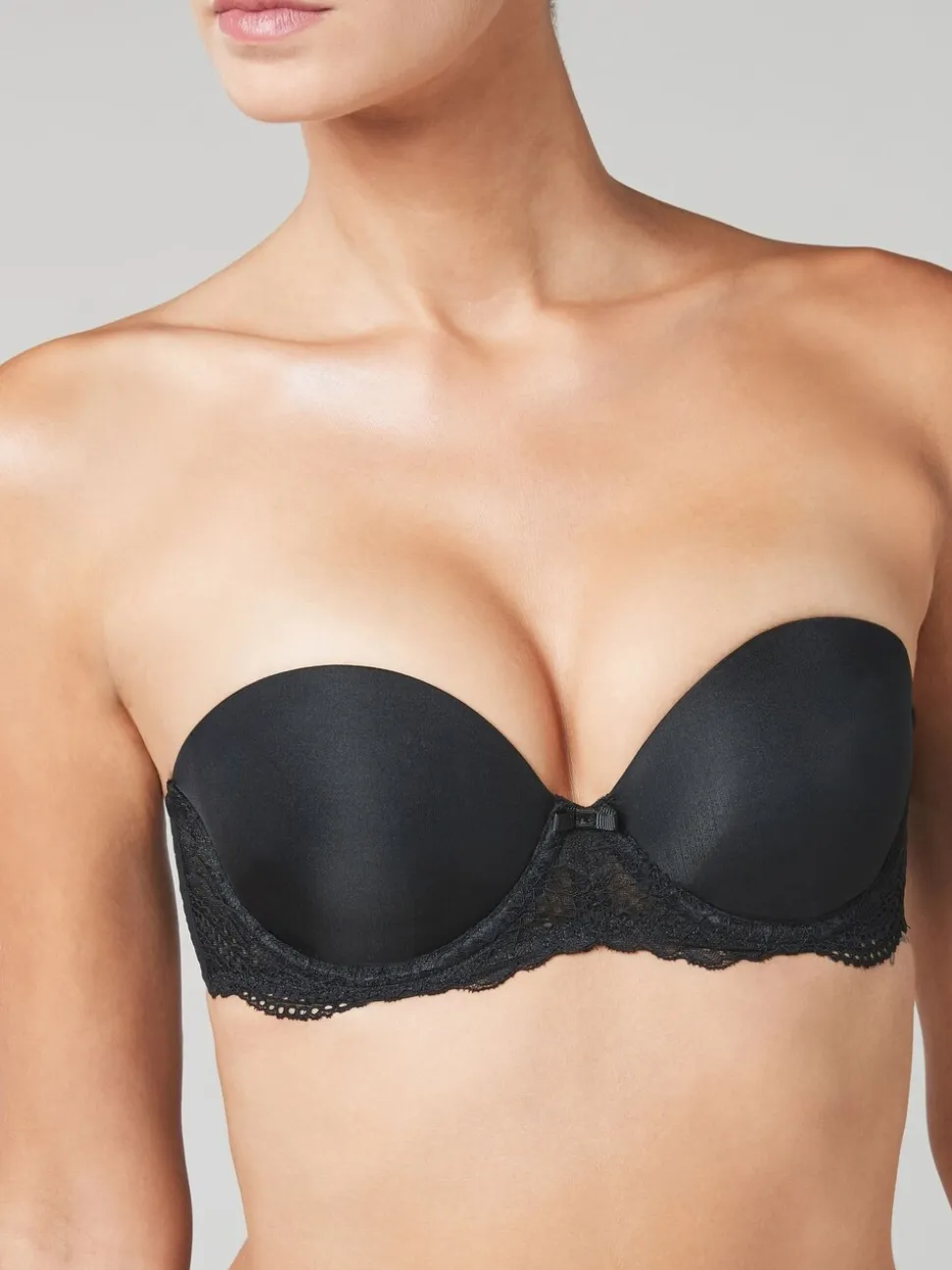Zwart - A-DD strapless push-up beha met drievoudige boost