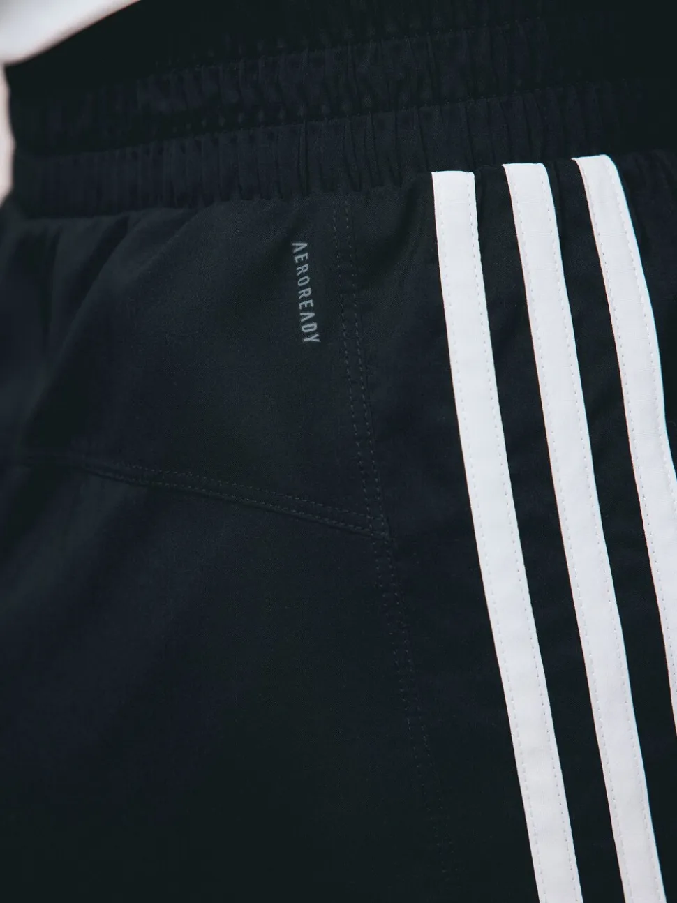 Zwart - adidas Pacer geweven shorts