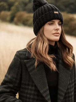 Zwart - Barbour® Saltburn beanie-muts met pompon