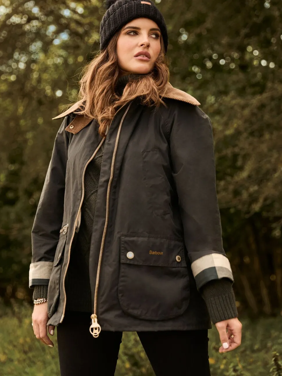 Zwart - Barbour® Saltburn beanie-muts met pompon