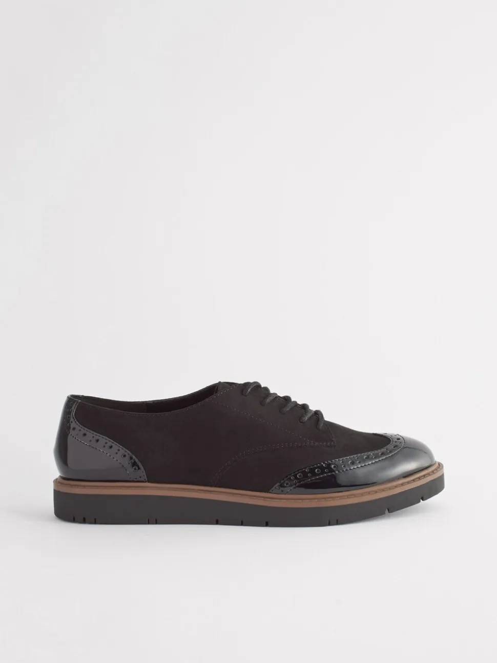 Zwart - Brogue Lace Up Chunky Sole Shoes