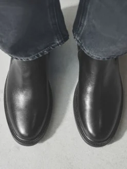 Zwart - Chelsea Boots met gesp