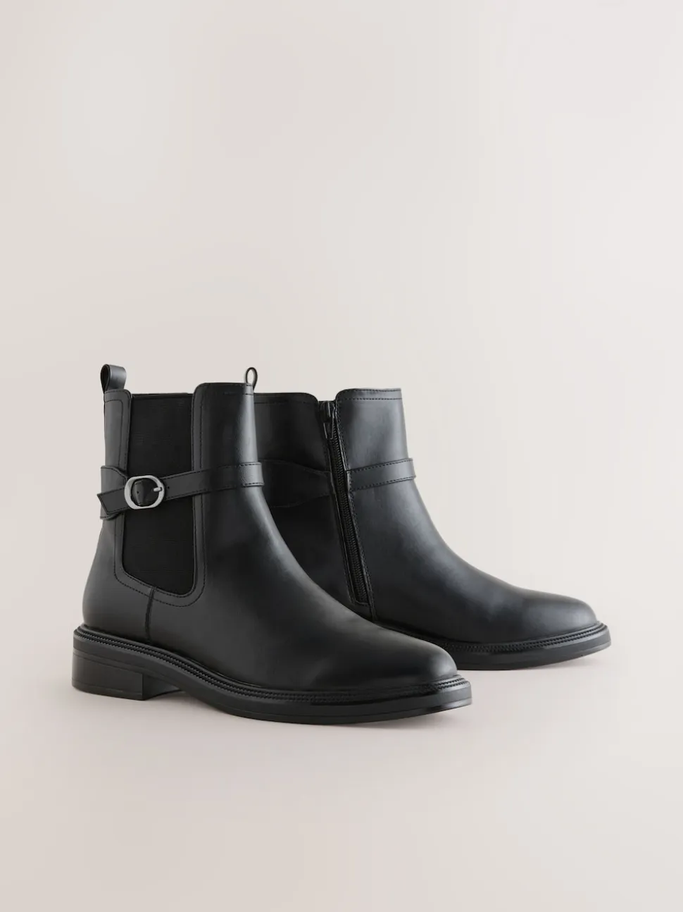 Zwart - Chelsea Boots met gesp