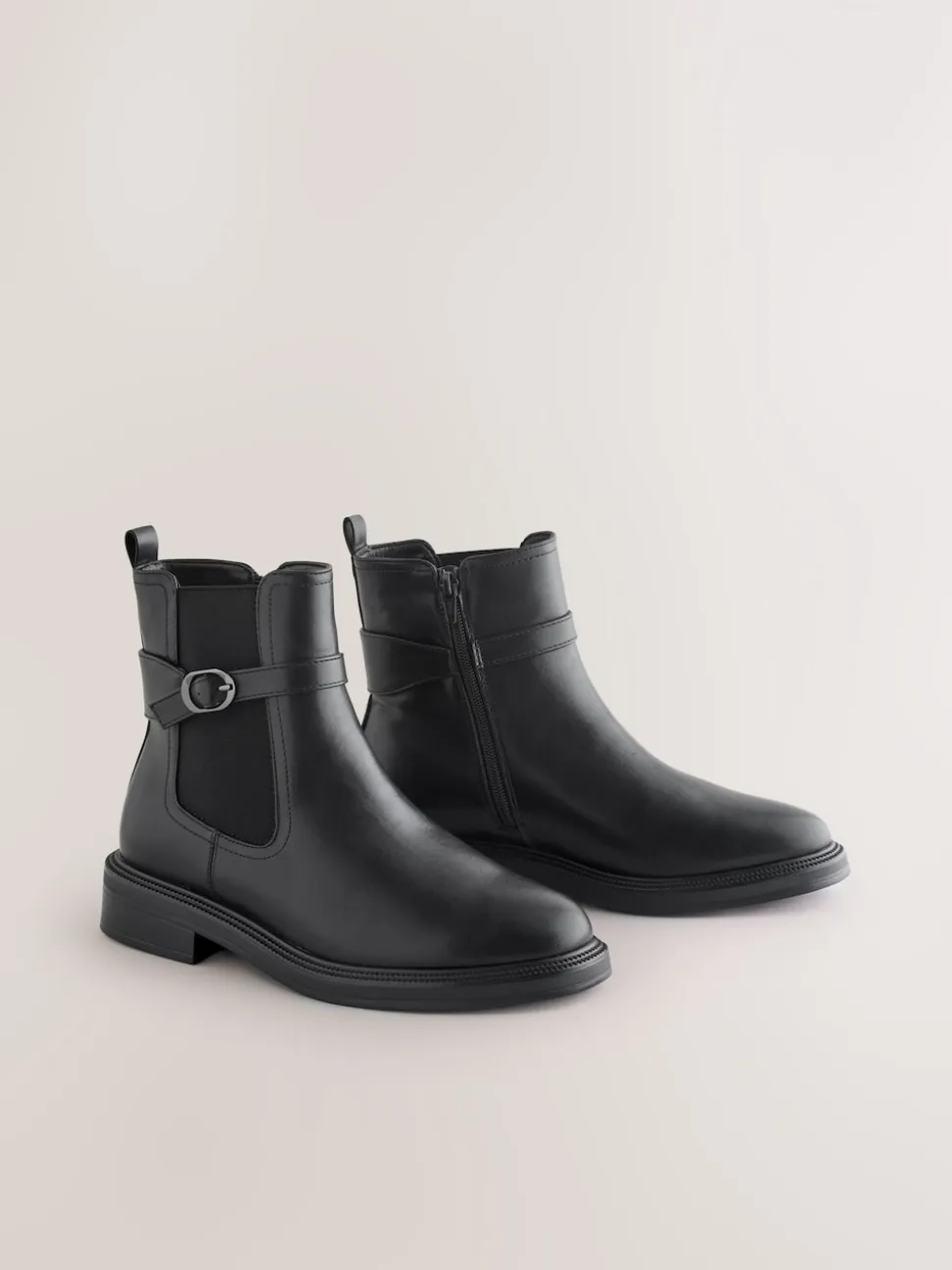 Zwart - Chelsea Boots met gesp