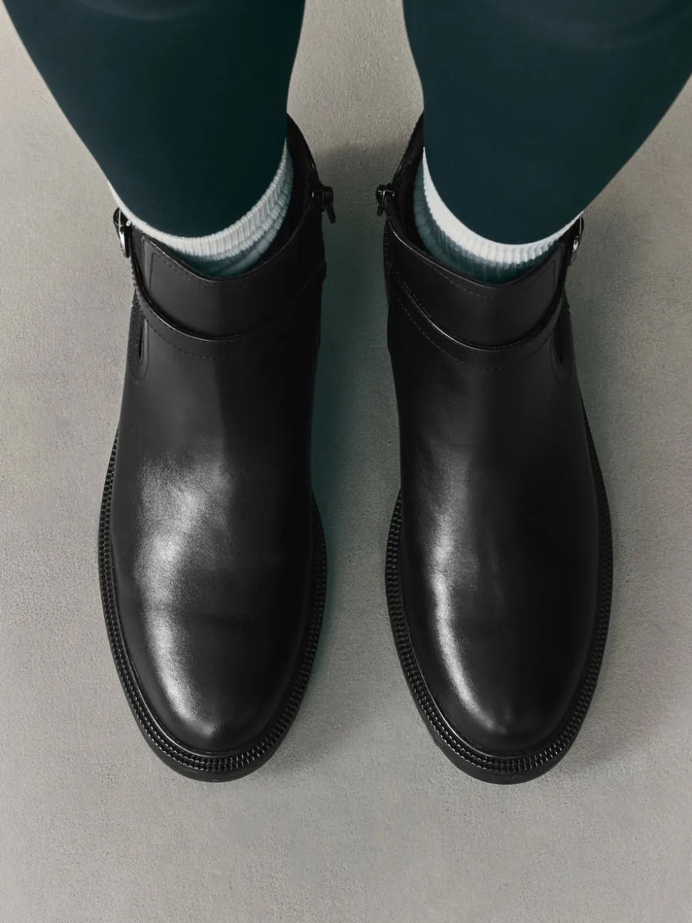 Zwart - Chelsea Boots met gesp