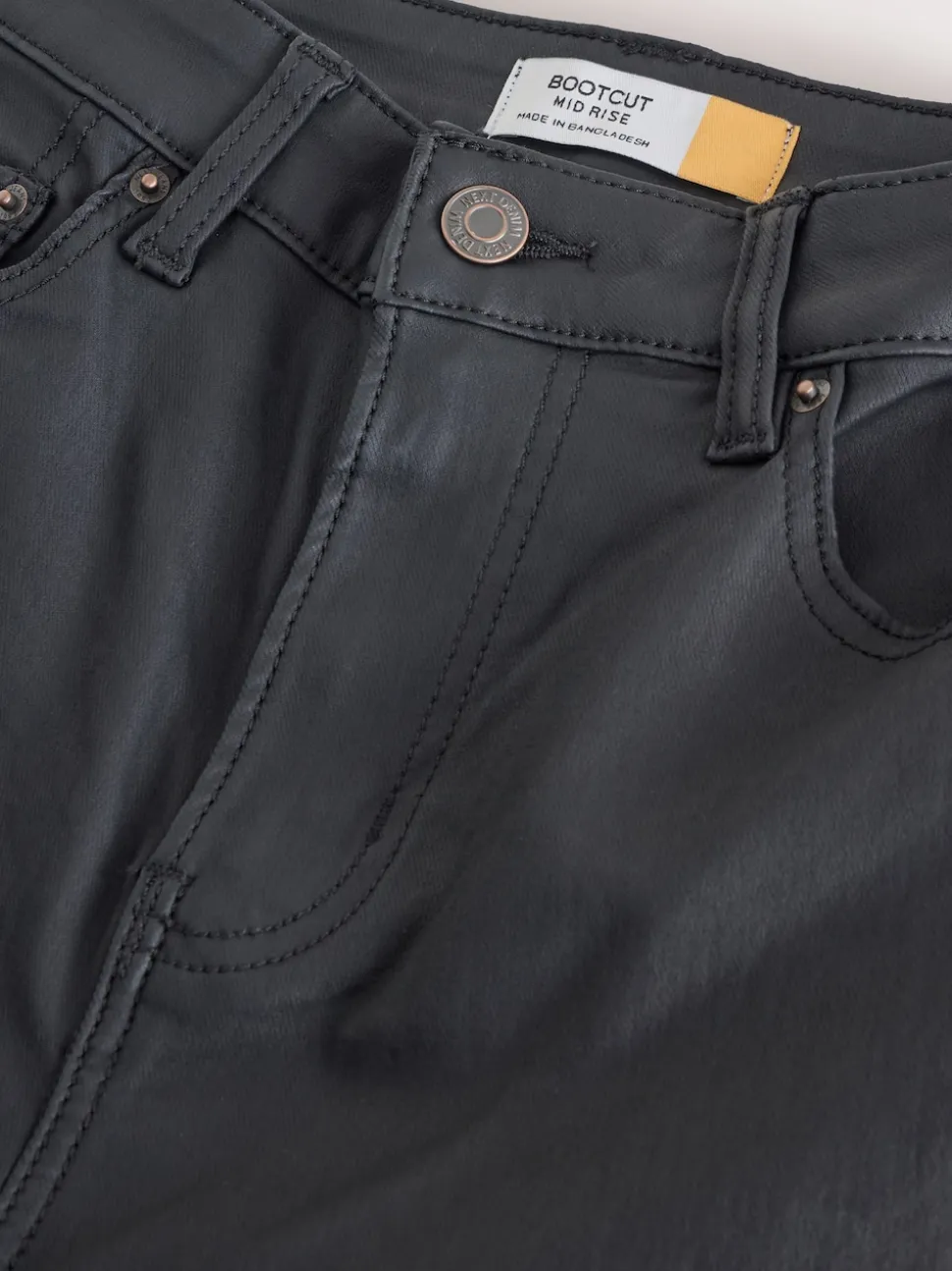 Zwart - Coated Bootcut Jeans