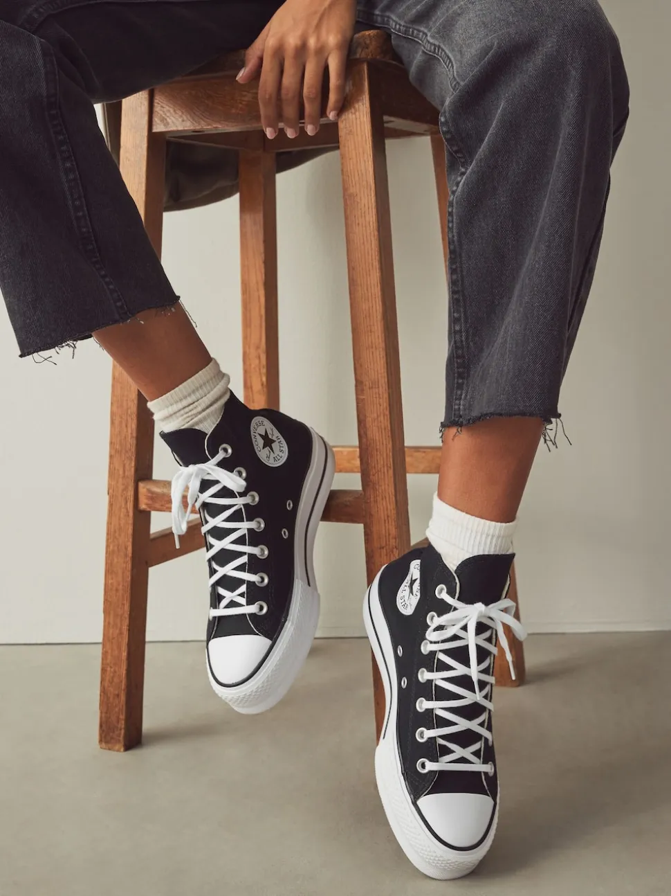 Zwart - Converse Lift - Bleke hoge sneakers met plateauzool