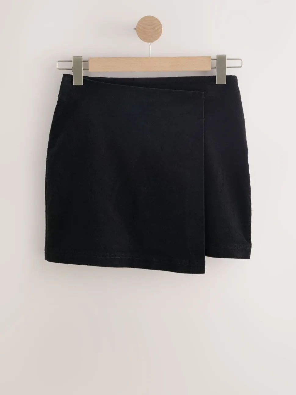 Zwart - Corduroy mini-wikkelrok