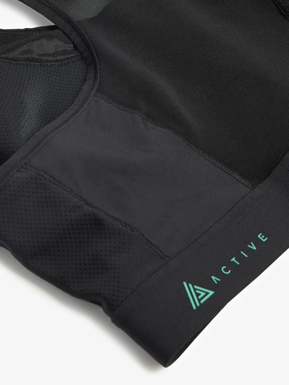 Zwart - DD+ Active Sports sportbeha voor hoge impact met Dry Tech en rits aan de voorkant