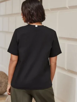 Zwart - Dik T-shirt met ronde hals en korte mouwen