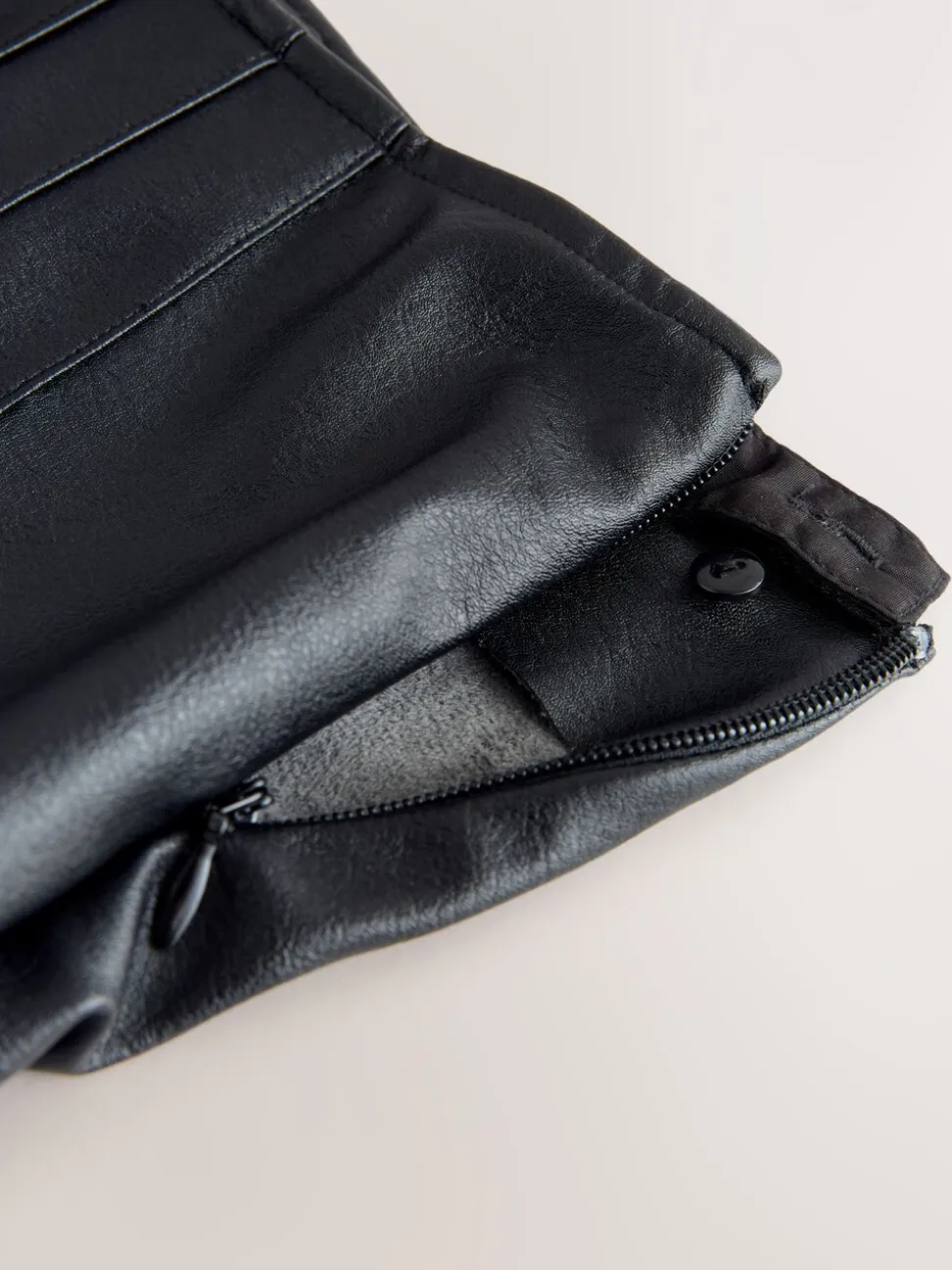 Zwart - Faux Leather Midi Kilt Skirt