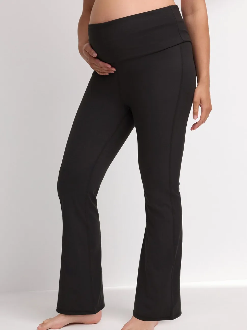 Zwart - Flare legging voor zwangerschapsyoga