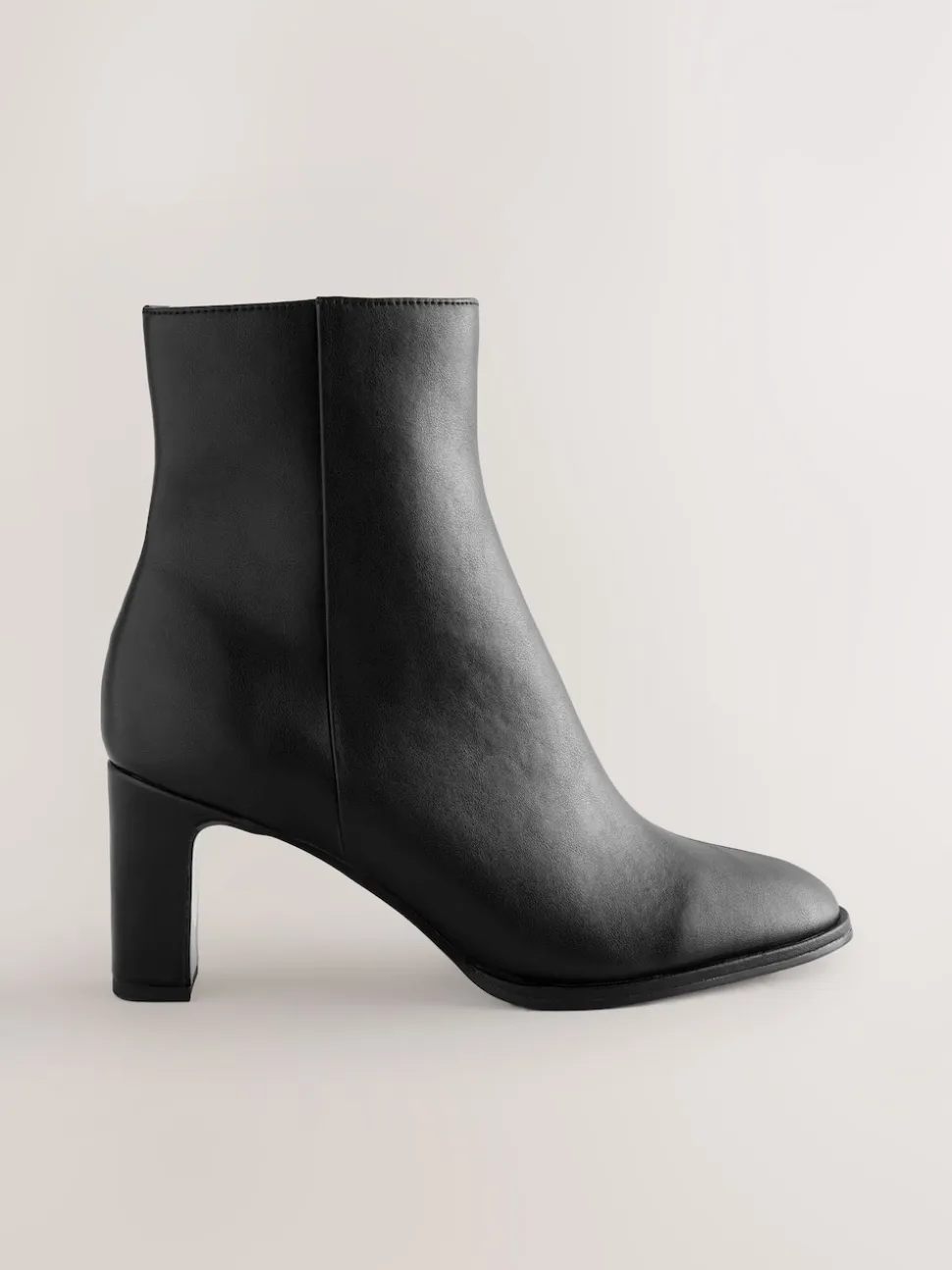 Zwart - Forever Comfort® - Enkellaarzen met blokhak