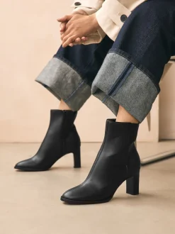 Zwart - Forever Comfort® - Enkellaarzen met blokhak