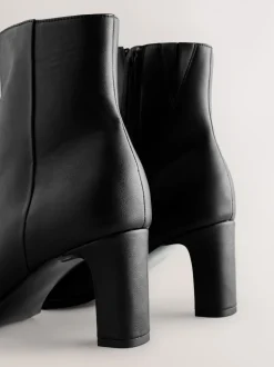 Zwart - Forever Comfort® - Enkellaarzen met blokhak