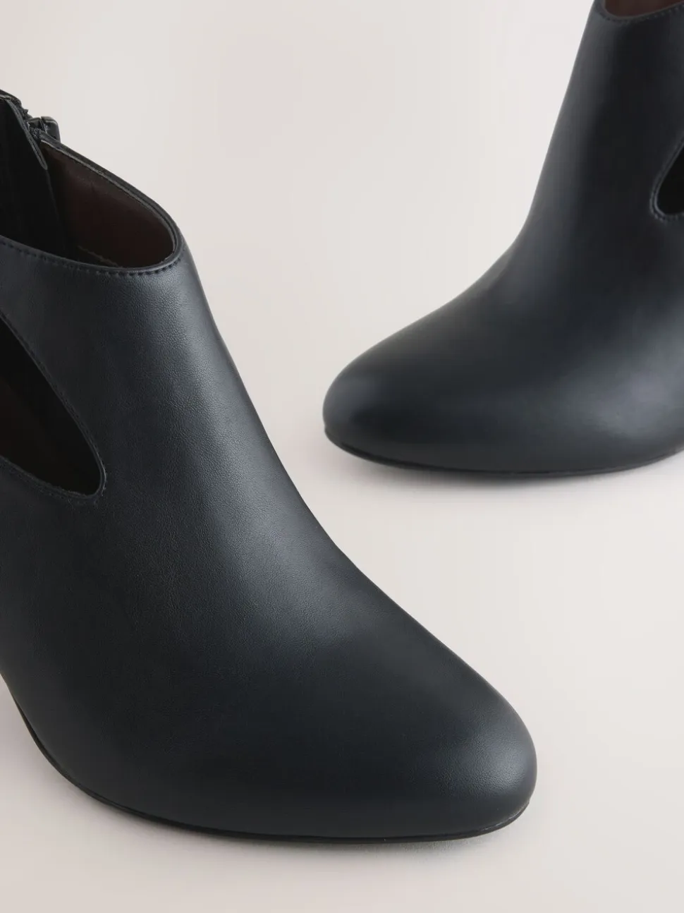 Zwart - Forever Comfort® - Schoenlaarsjes met open zijkanten