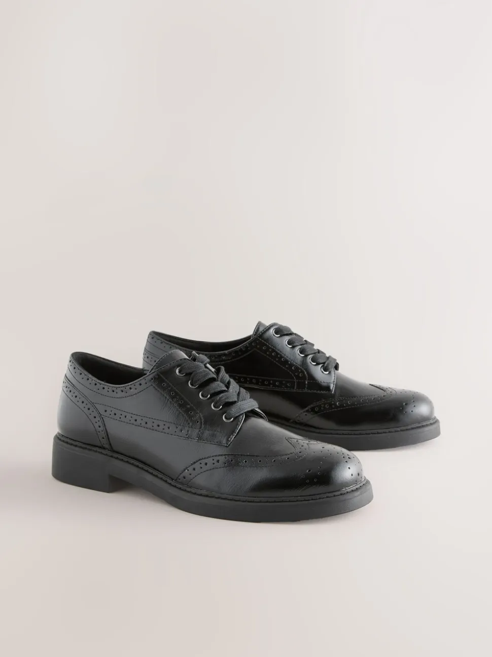 Zwart - Forever Comfort® Chunky Brogue Lace Up Shoes