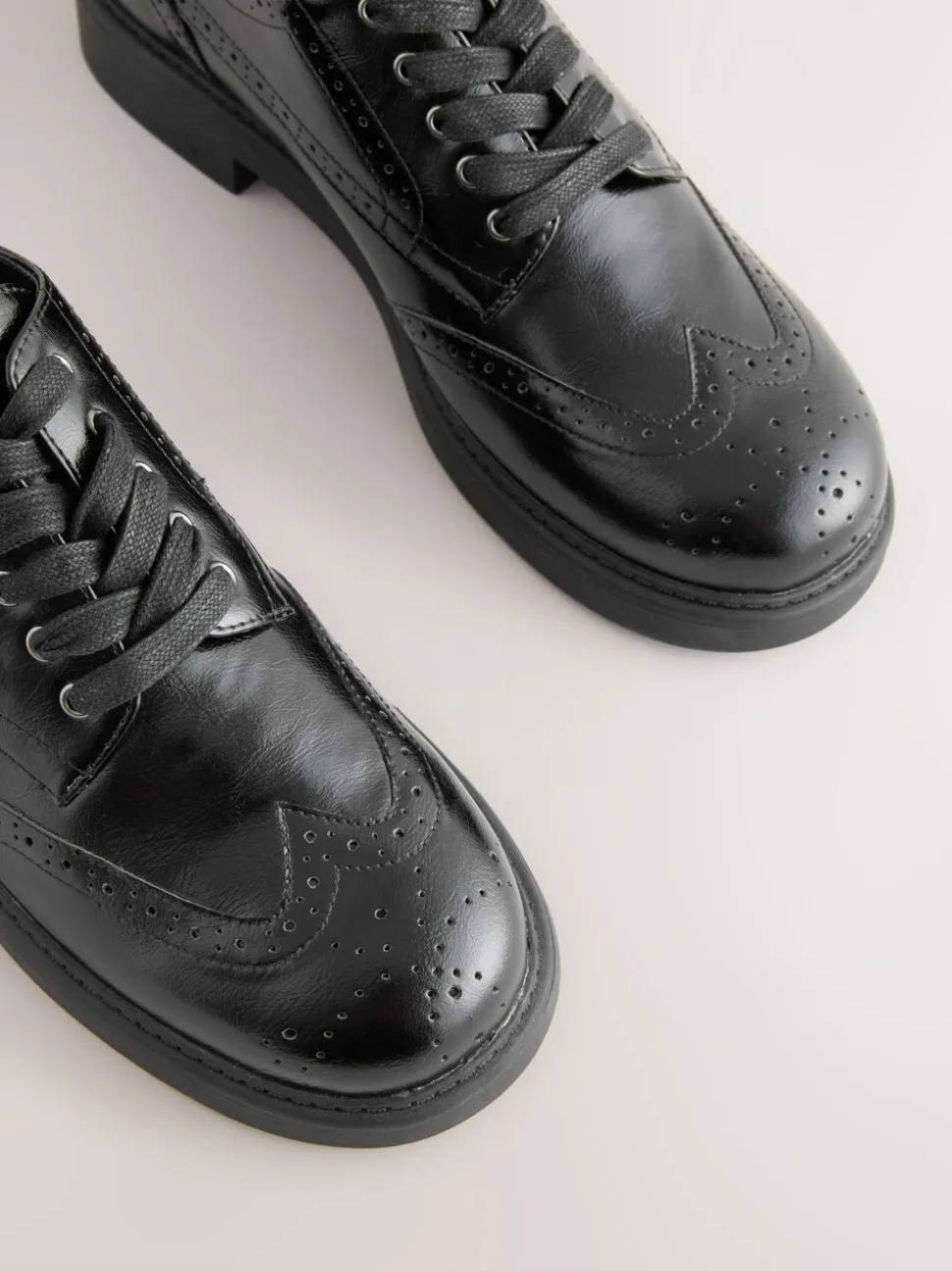 Zwart - Forever Comfort® Chunky Brogue Lace Up Shoes