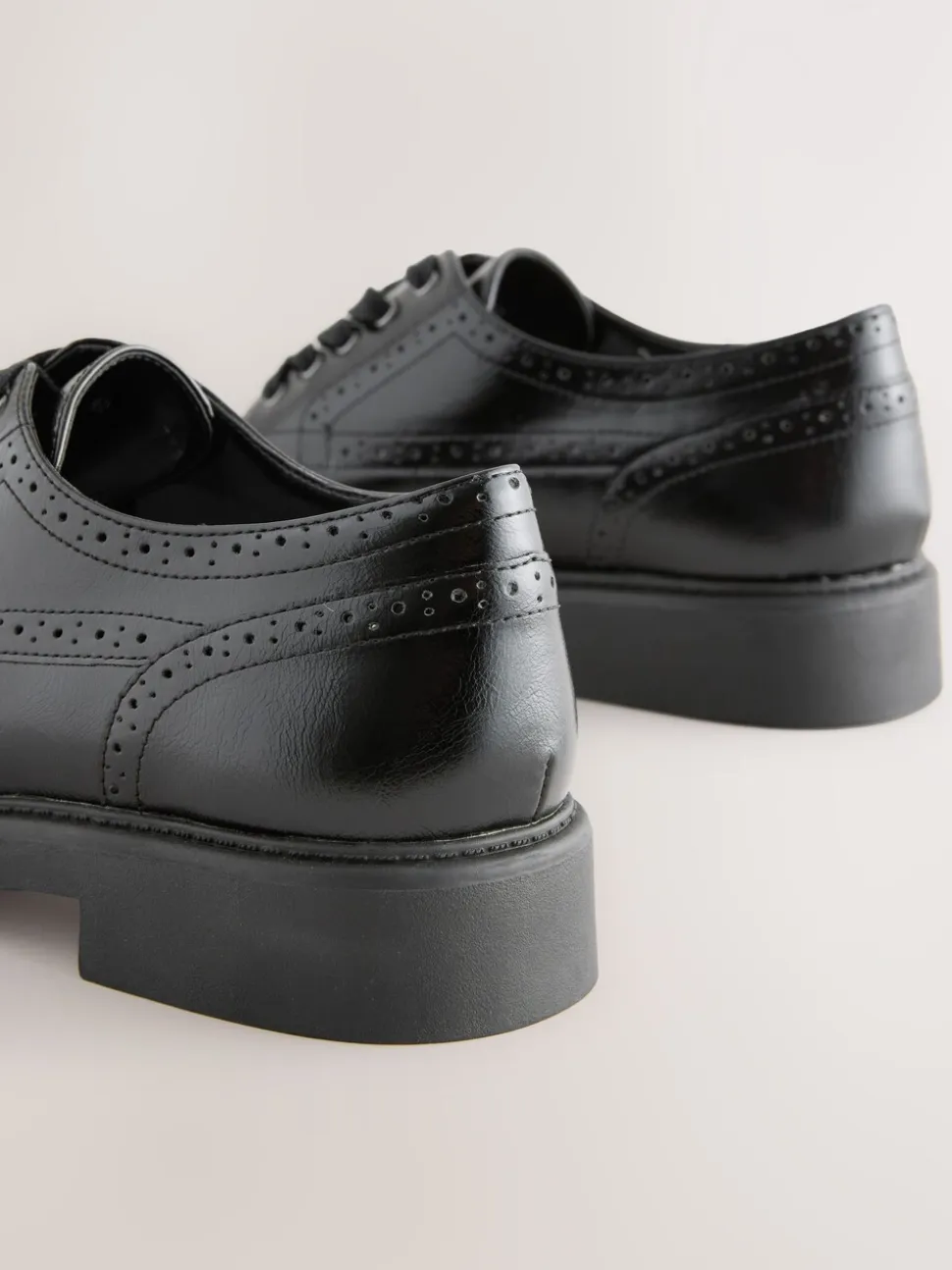 Zwart - Forever Comfort® Chunky Brogue Lace Up Shoes