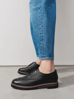 Zwart - Forever Comfort® Leather Brogue Detailing Chunky Sole Lace-Up Shoes