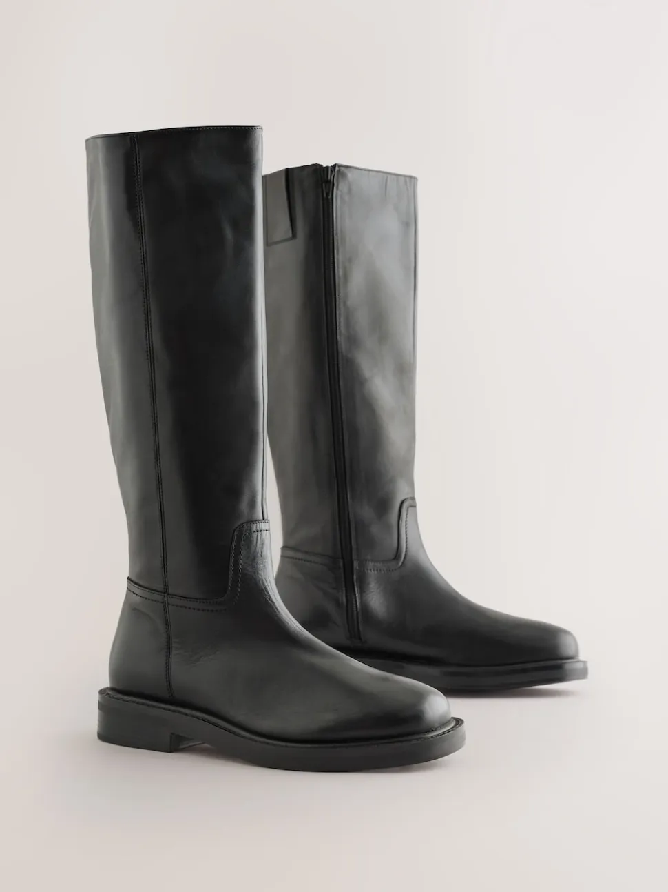 Zwart - Forever Comfort® leren kniehoge laarzen met ronde neus en plateauzool