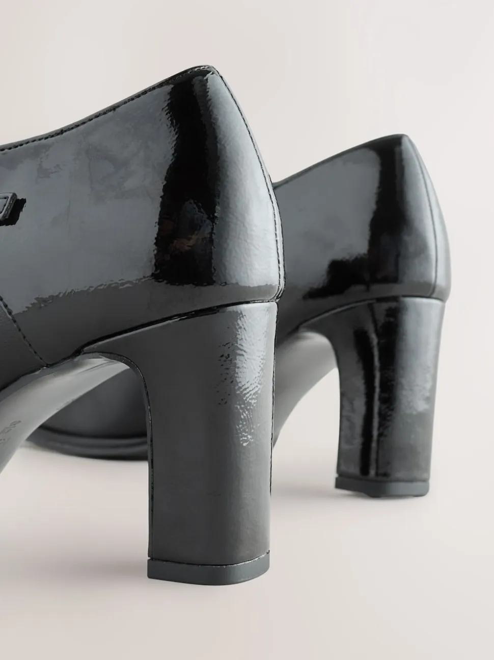 Zwart - Forever Comfort® Round Toe Block Heel Buckle Detail Shoe Boots