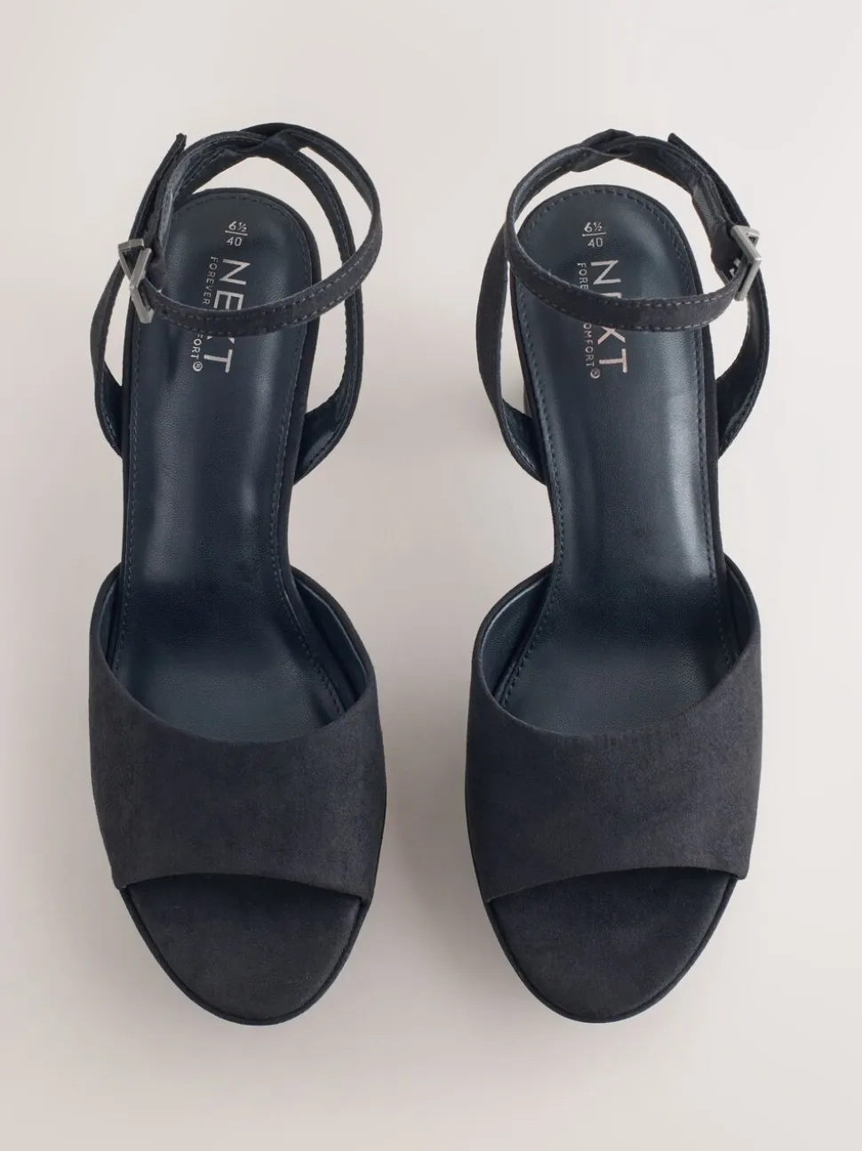 Zwart - Forever Comfort® Round Toe Platform Heeled Sandals