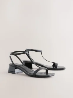 Zwart - Forever Comfort® sandalen met lage blokhak en bandjes