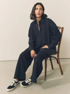 Zwart - Forever Comfort® Suede Side Stripe Skater Lace Up Trainers