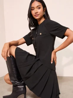 Zwart - Friends Like These Pleat Peplum Hem Mini Dress