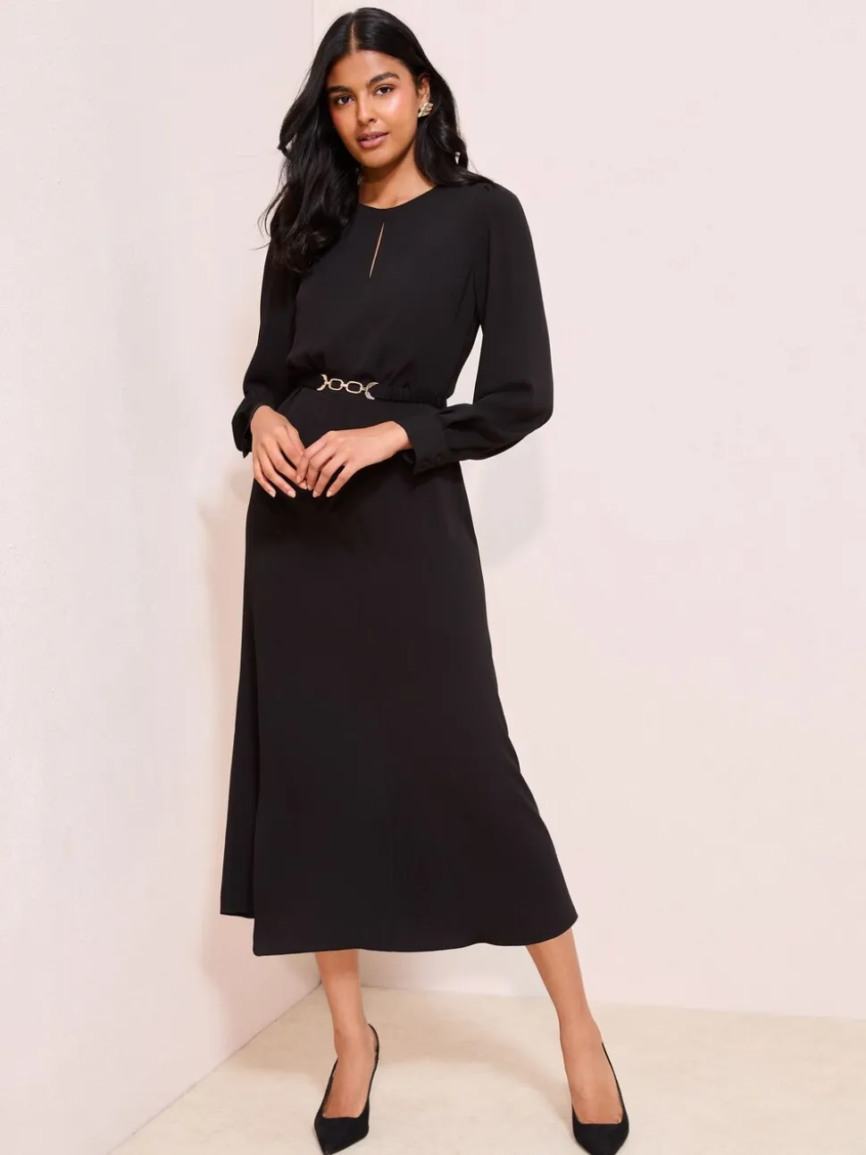 Zwart - Friends Like These - Midi-jurk met bit en uitsnijding