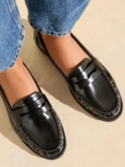 Zwart - Friends Like These Flat Ruched Comfort Slip On Penny Loafers