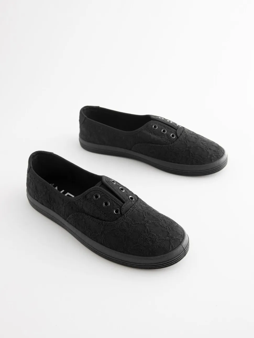 Zwart - Geborduurde veterloze canvas instapsneakers