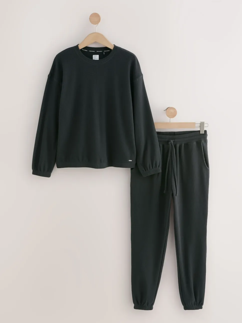 Zwart - Gezellige pyjama met wafeldessin en lange mouwen