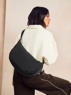 Zwart - Grote nylon schoudertas