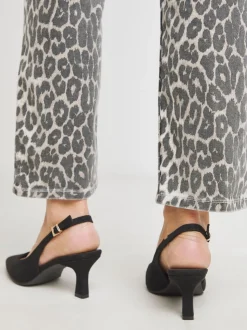 Zwart - JD Williams Pointed Toe Slingback Heels