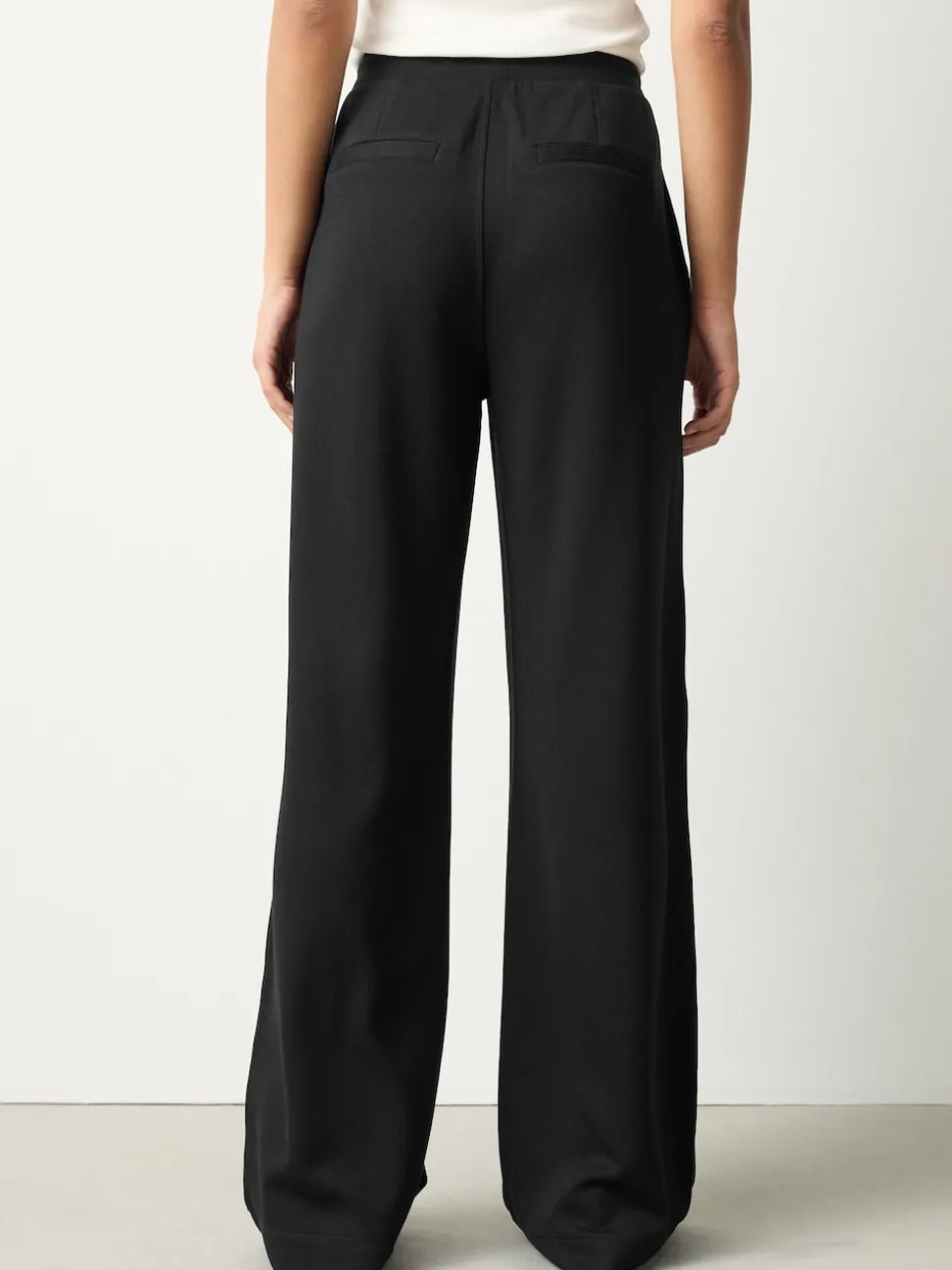 Zwart - Joggingbroek met wijde pijpen