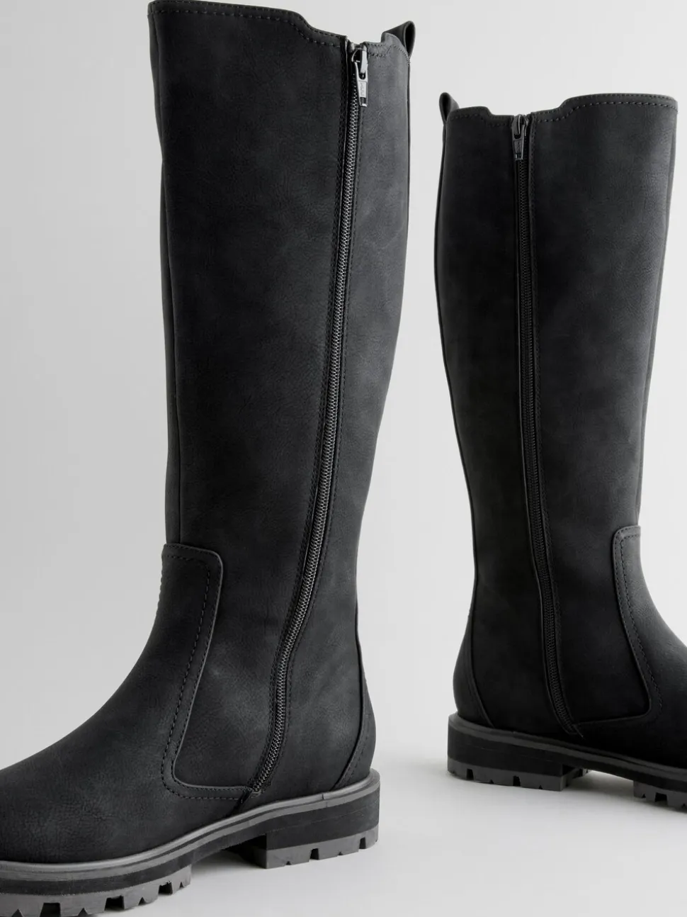 Zwart - Kniehoge Chelsea Boots met gesp