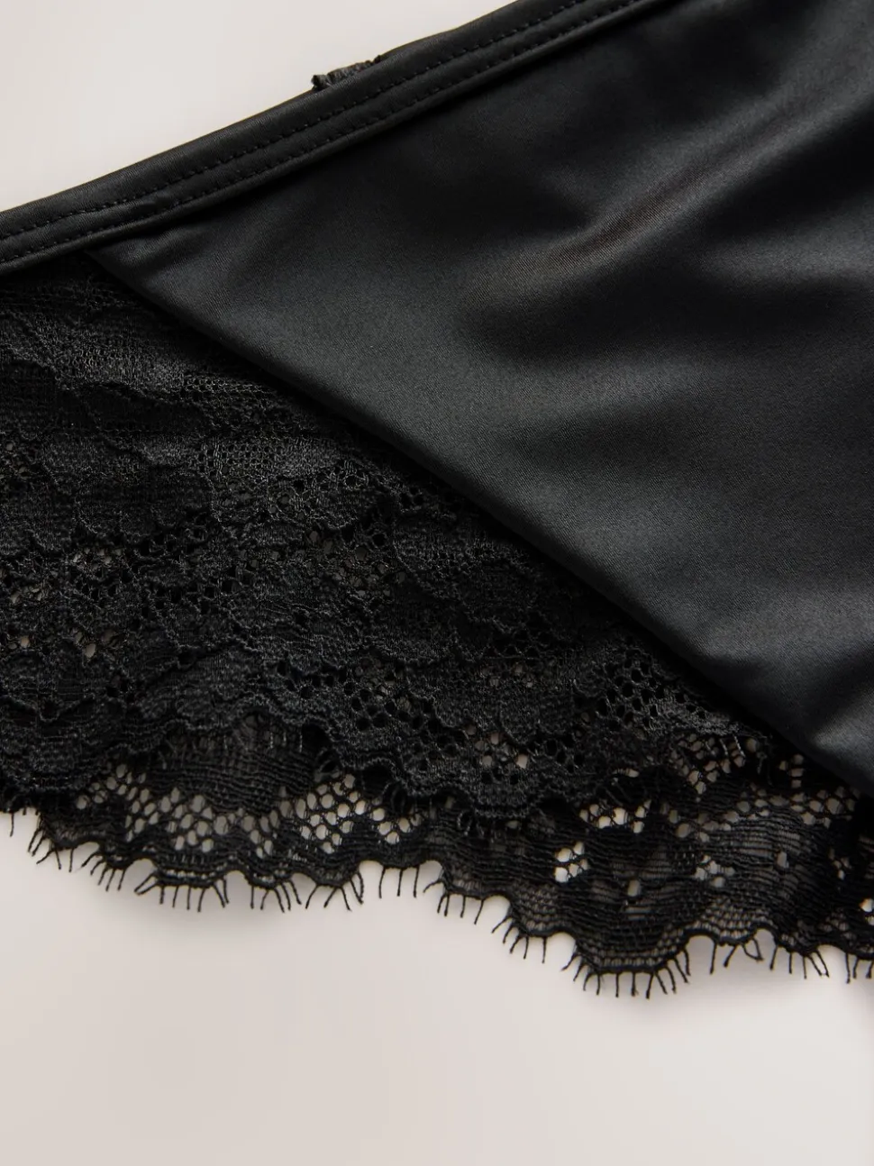 Zwart - Lace Bow Back Knickers