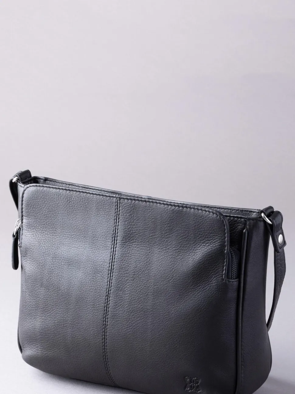 Zwart - Lakeland Leather Ambleside crossbodytas