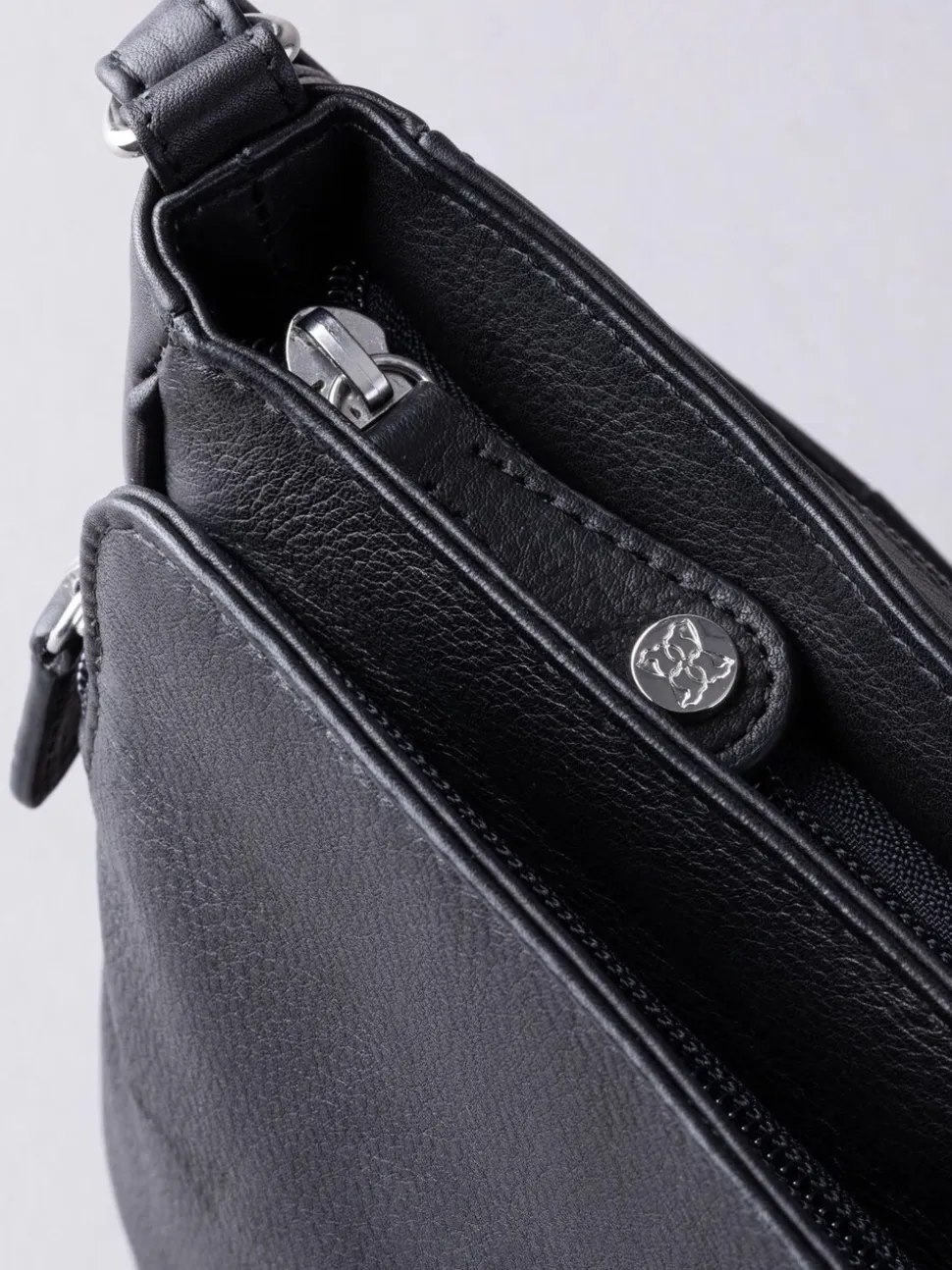 Zwart - Lakeland Leather Ambleside crossbodytas