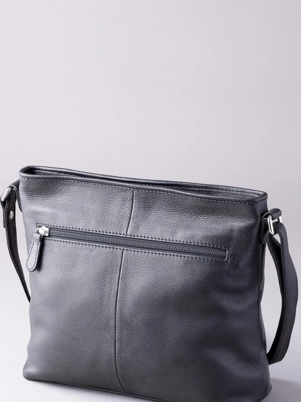 Zwart - Lakeland Leather Farlam schoudertas