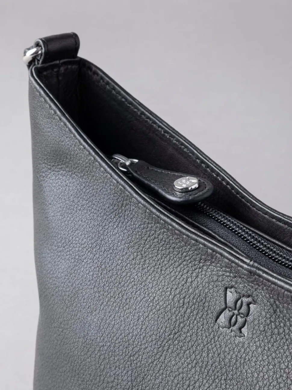 Zwart - Lakeland Leather Grasmere Cross-Body Bag