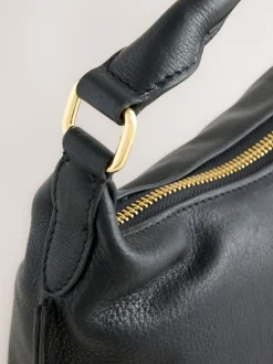 Zwart - Leather Scooped Hand Held Bag