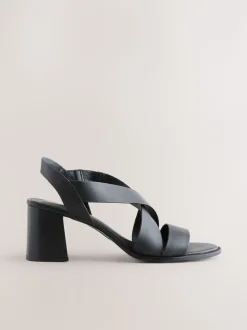Zwart - Leren sandalen met bandjes en blokhak