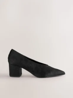 Zwart - Leren schoenen met spitse neus en lage blokhakken
