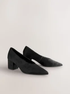 Zwart - Leren schoenen met spitse neus en lage blokhakken