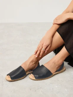 Zwart - Leren strandsandalen