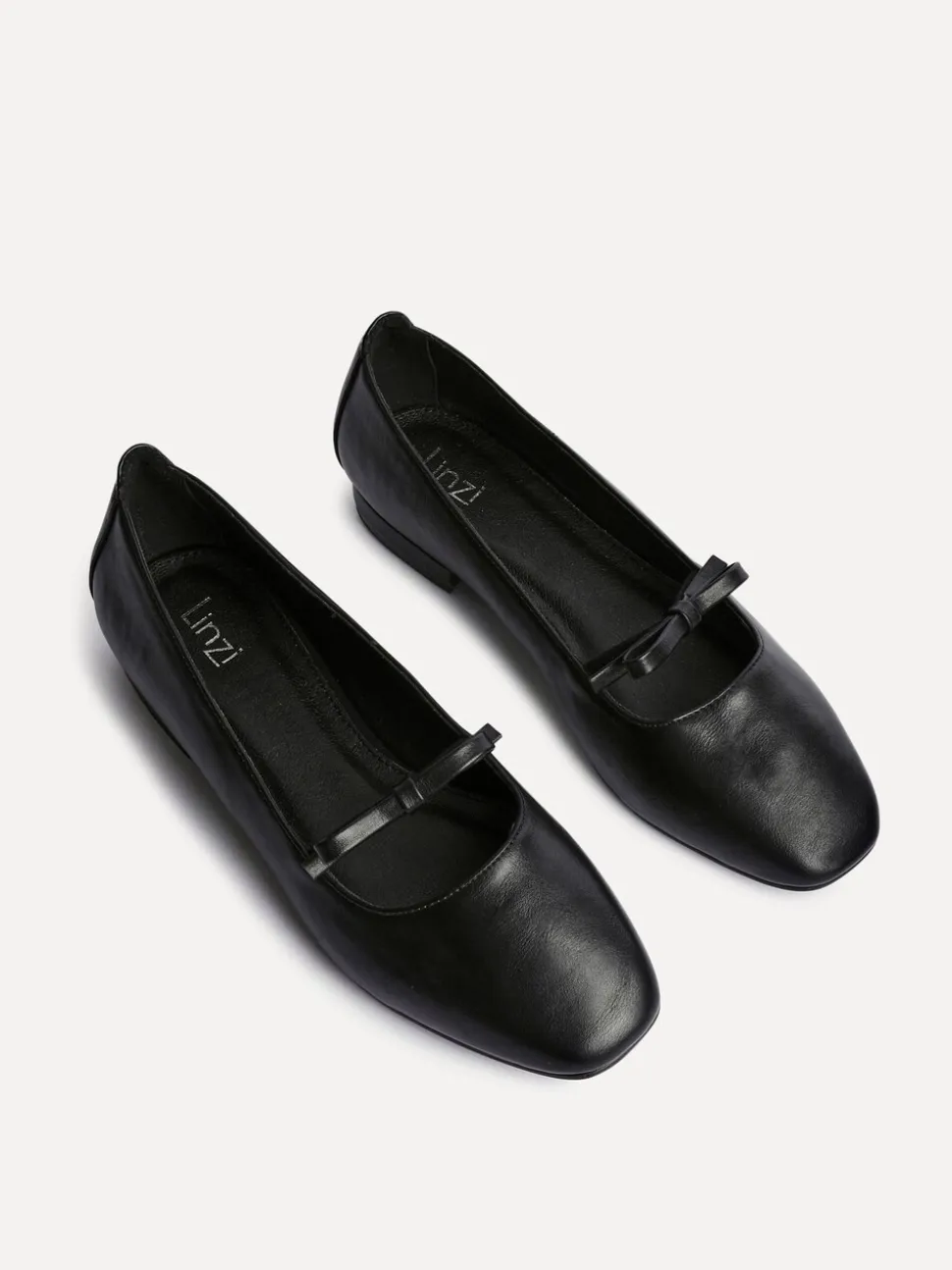 Zwart - Linzi Cressida Pumps Met Strikdetail